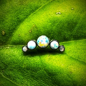 Cluster con 5 ópalos de titanio grado implante 1,2mm