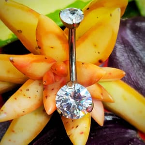 Piercing de ombligo de titanio grado implante con circonitas engastadas 1,6mm